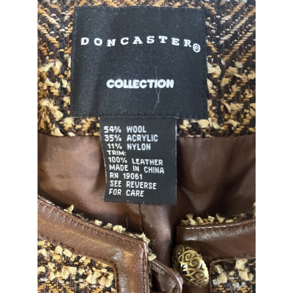 Doncaster Blazer Women's 2 Small Brown Tweed Wool Blend Leather Trim Button Up - Picture 3 of 11